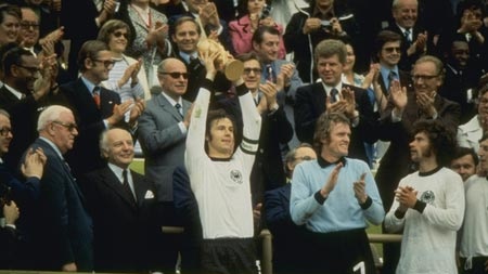 Franz Beckenbauer lifts the World Cup for Germany in 1974