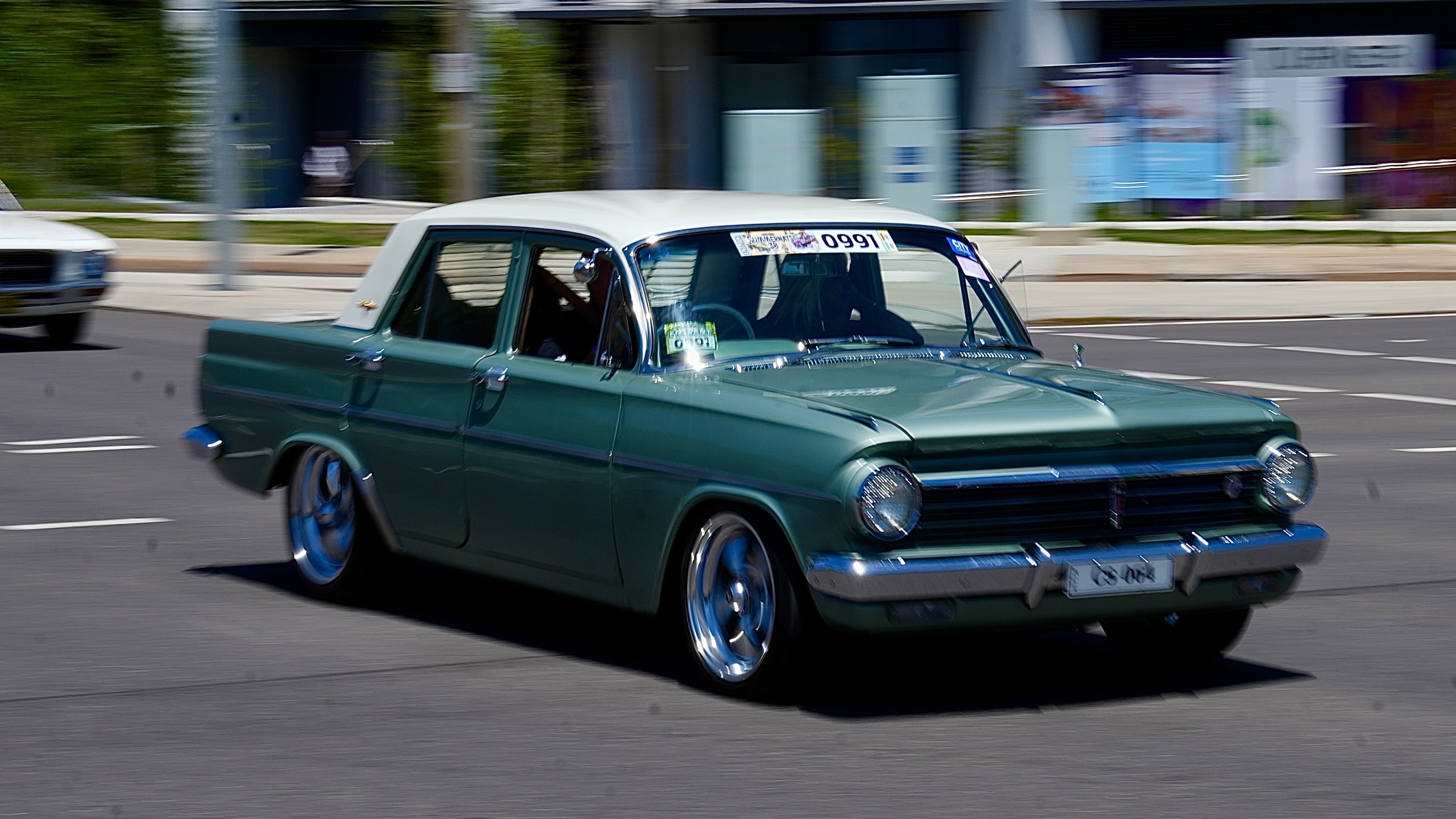 Australia's largest car festival revs into action amid soaring temperatures