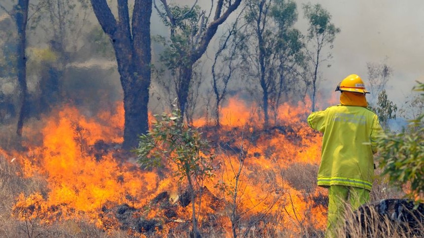 Fire authorities say the Mount Archer bushfire will not be extinguished until there is rain.