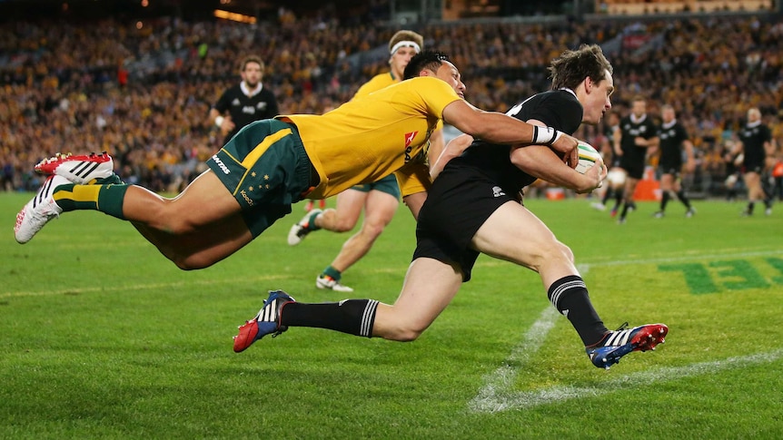 Ben Smith scores in the right corner for the All Blacks