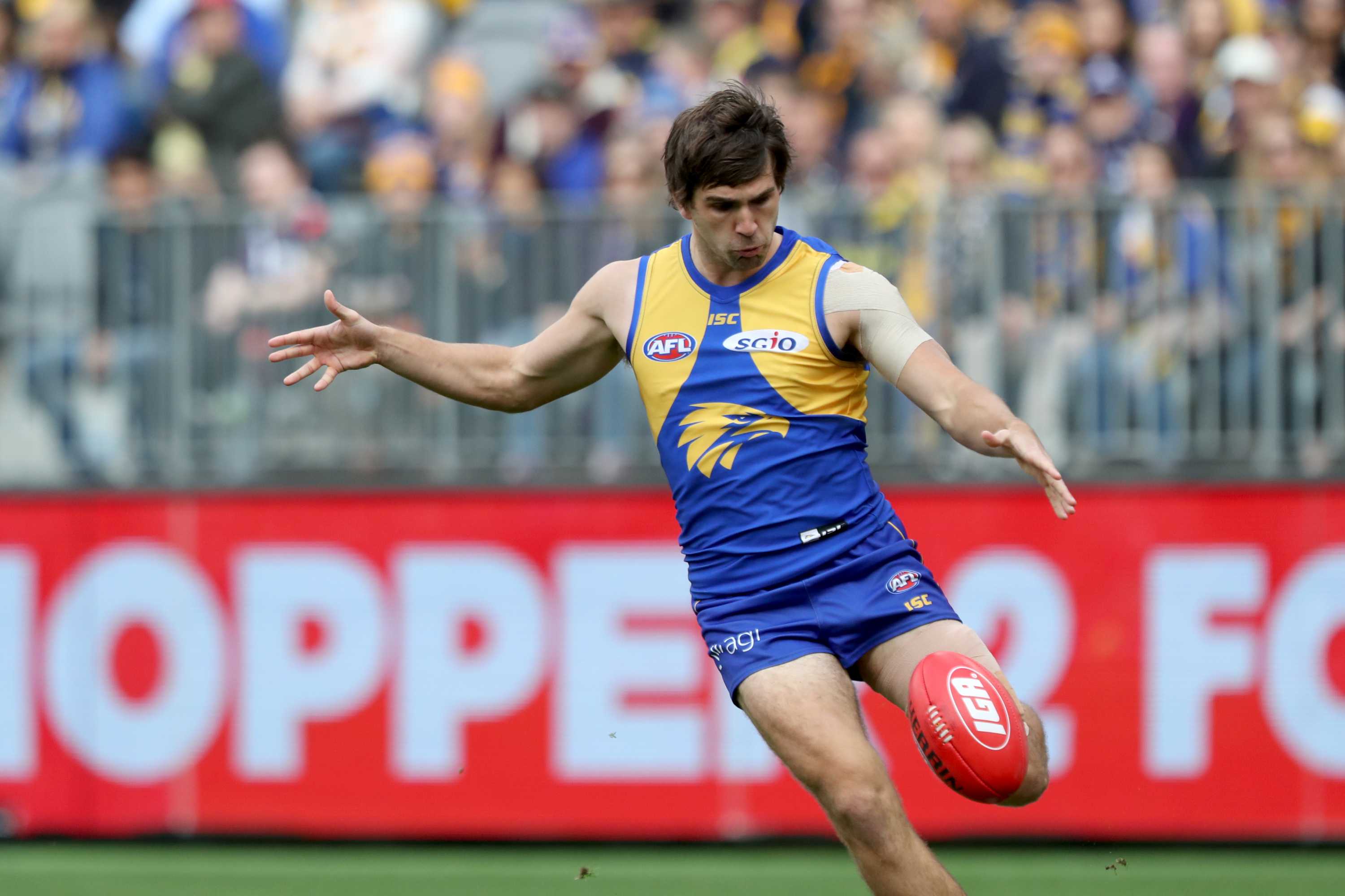 Andrew Gaff Re-signs With West Coast Eagles After Kangaroos Move ...