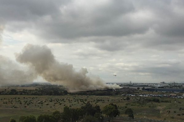 Huge smoke cloud from a tip fire at Somerton.