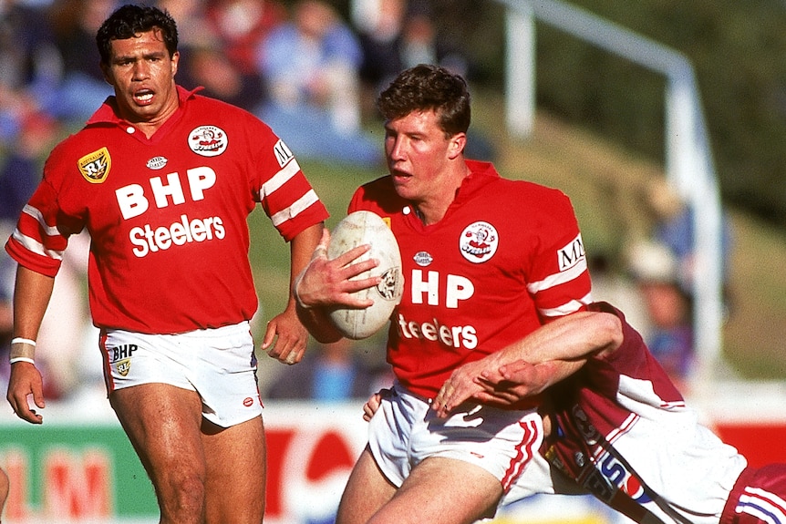 After 40 years, Illawarra still gives rugby league plenty of steel - ABC  News