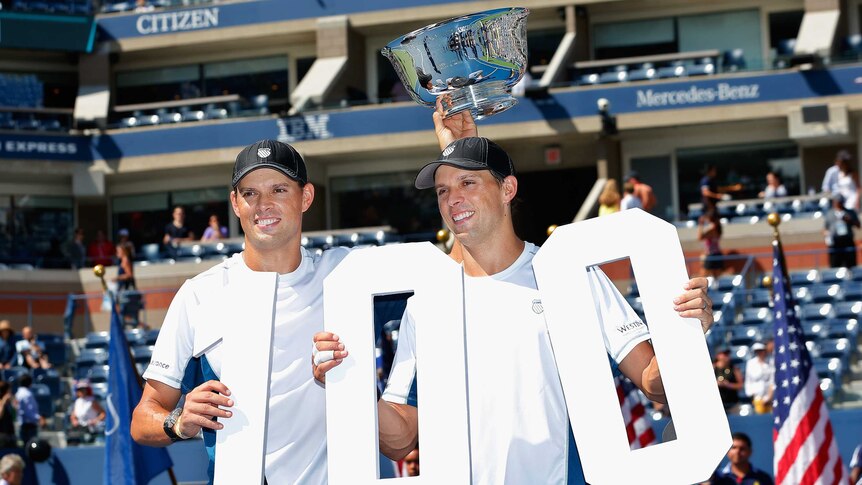 Bryan brothers celebrate US Open title