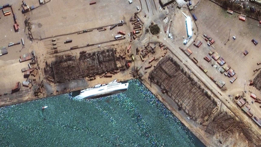 The Orient Queen docked in Beirut before and after the explosion.