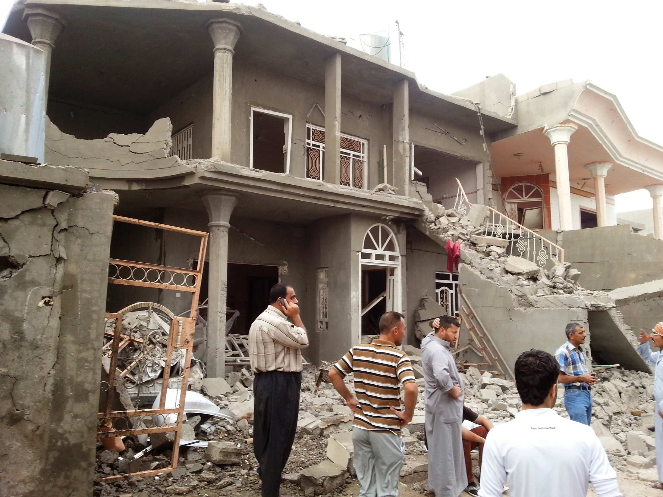 Suicide car bomb attacks across Iraq kill at least 16 - ABC News