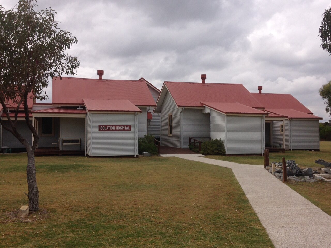 Woodman Point memorial remembers the nightmare of Spanish flu after