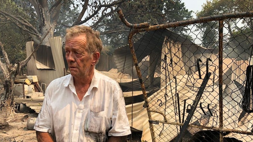 Bunyip bushfire survivor Rex Newton said the fire's speed was 'unbelievable'