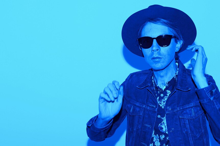 beck-blue-moon-cover-promo-2014-1340x1800
