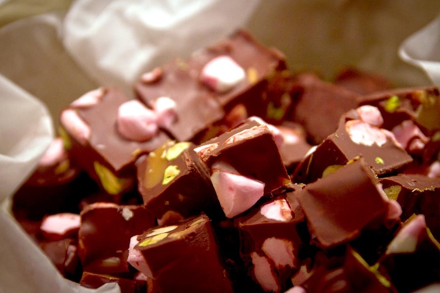 Pile of rocky road.