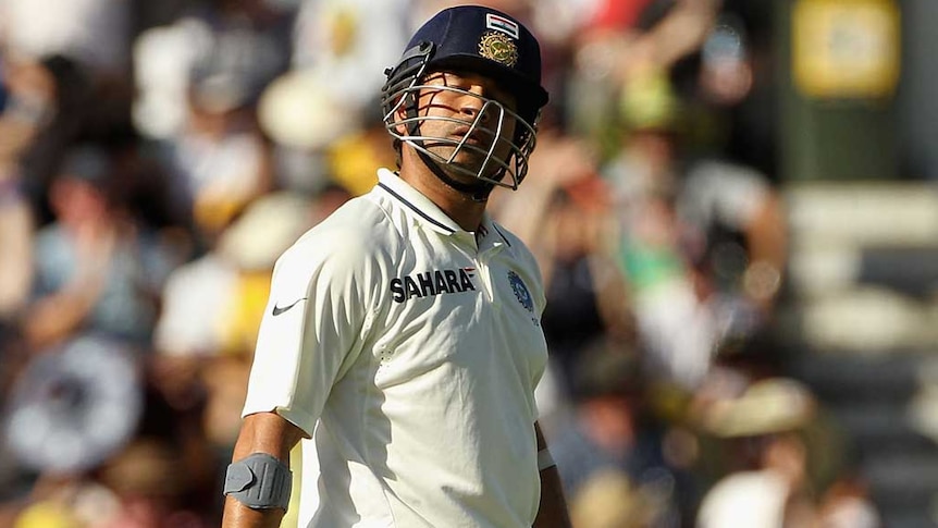 Tendulkar leaves the field