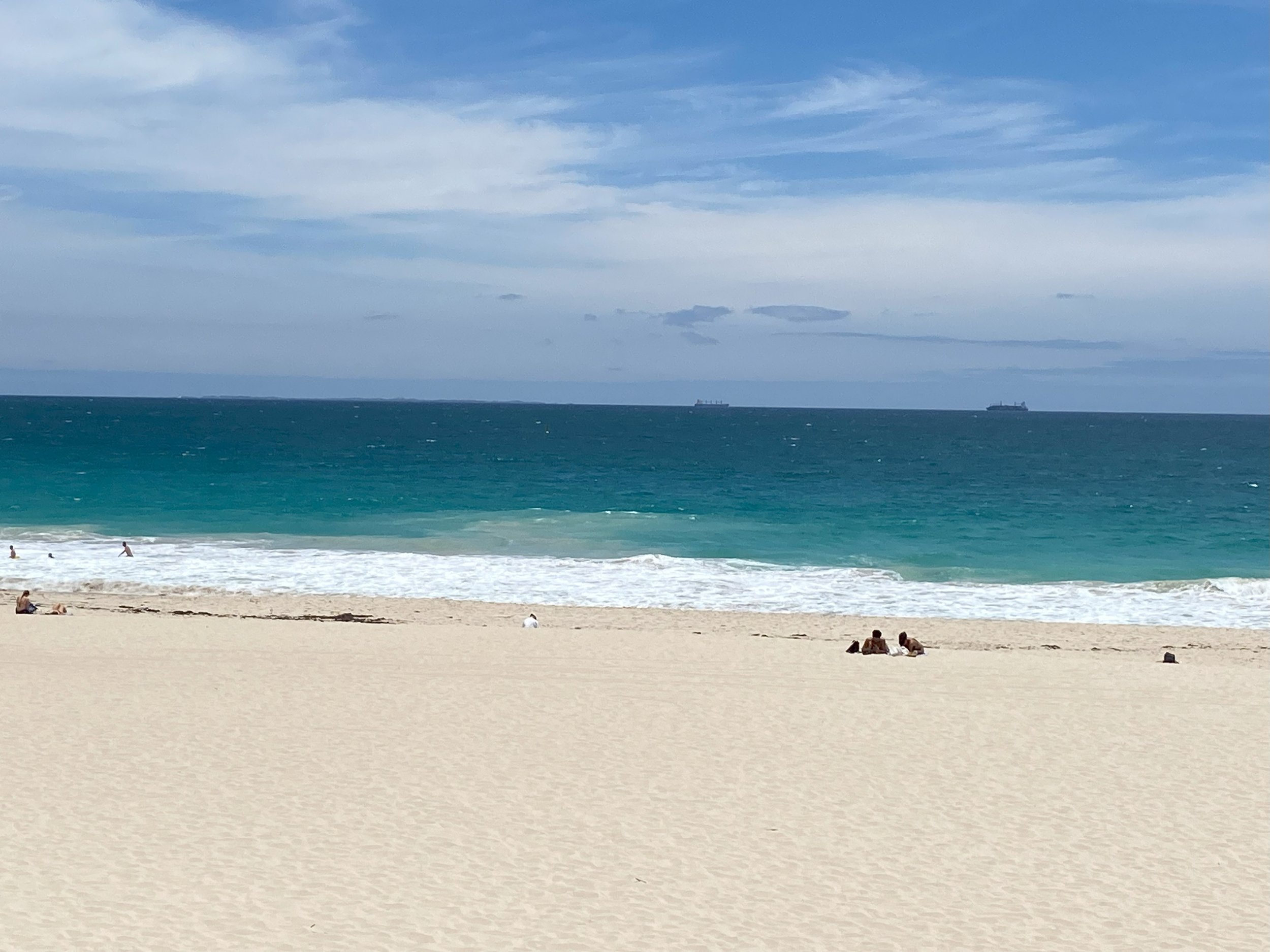 A flash rip at Perth's City Beach