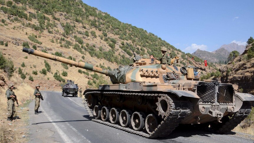 Turkish soldiers in a tank
