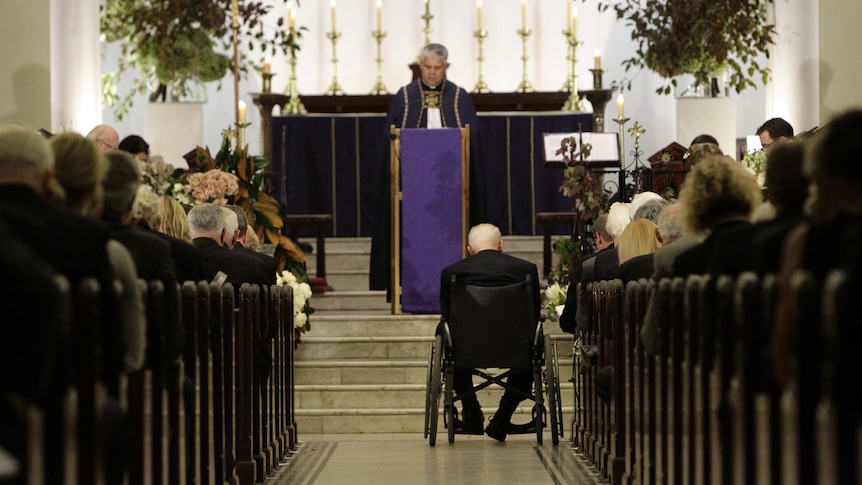 Gough Whitlam watches wife Margaret's memorial