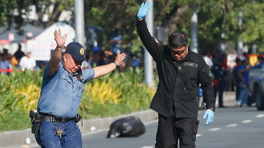 Manila police detonate suspected bomb near US embassy