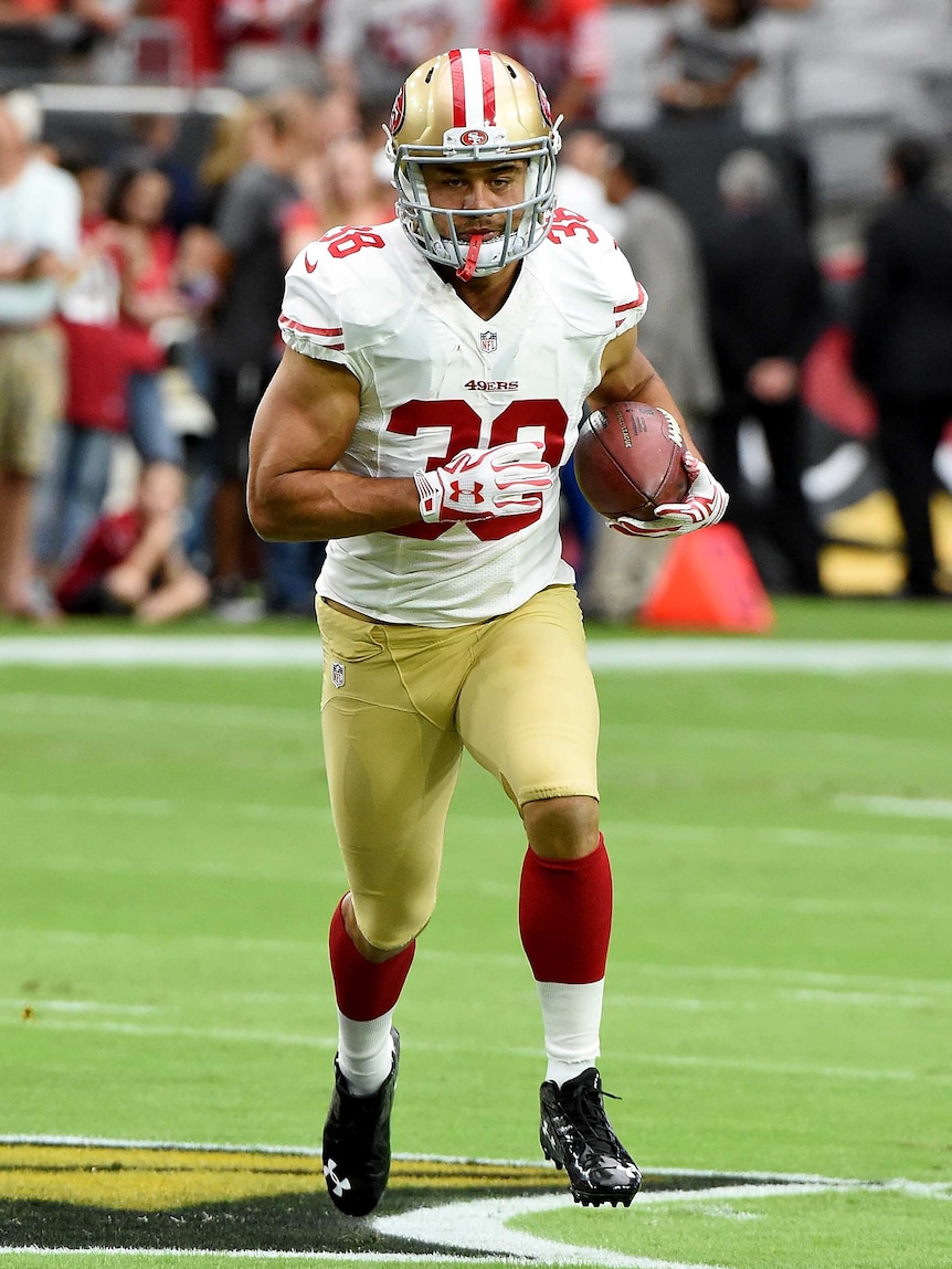 Jarryd Hayne warms up for 49ers