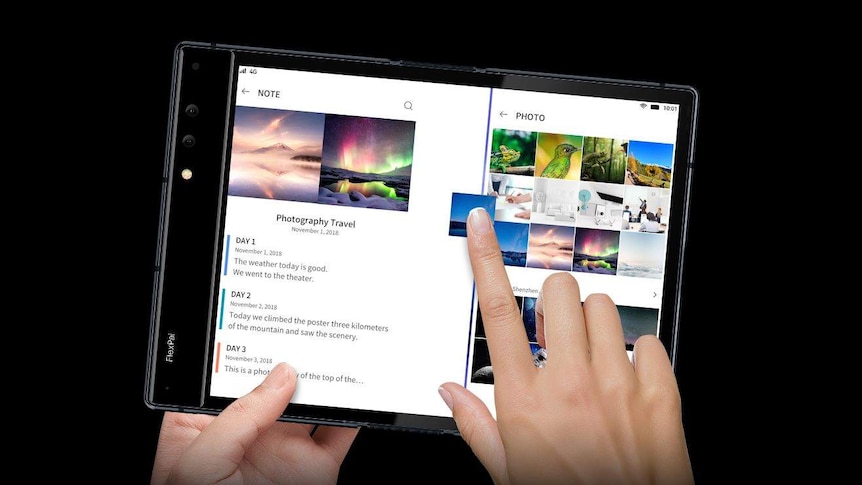The FlexPai foldable phone showing a big book-like screen