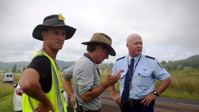 Police meet anti-gas protesters