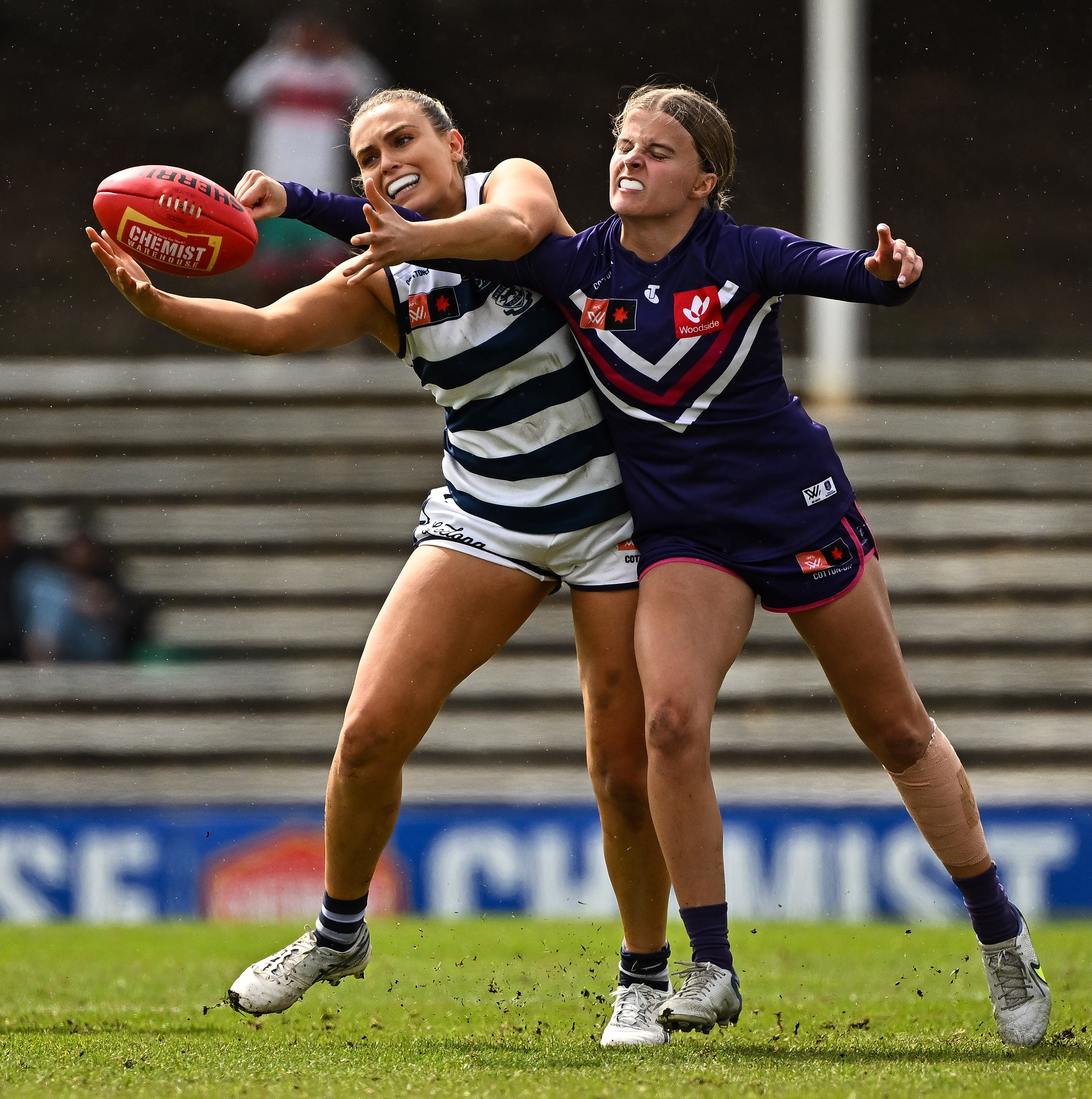 Fremantle records lowest AFLW score in Geelong loss as Adelaide Crows, Western Bulldogs enjoy wins