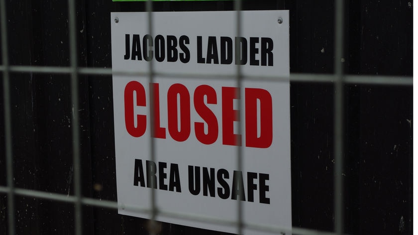 Jacobs Ladder closed sign
