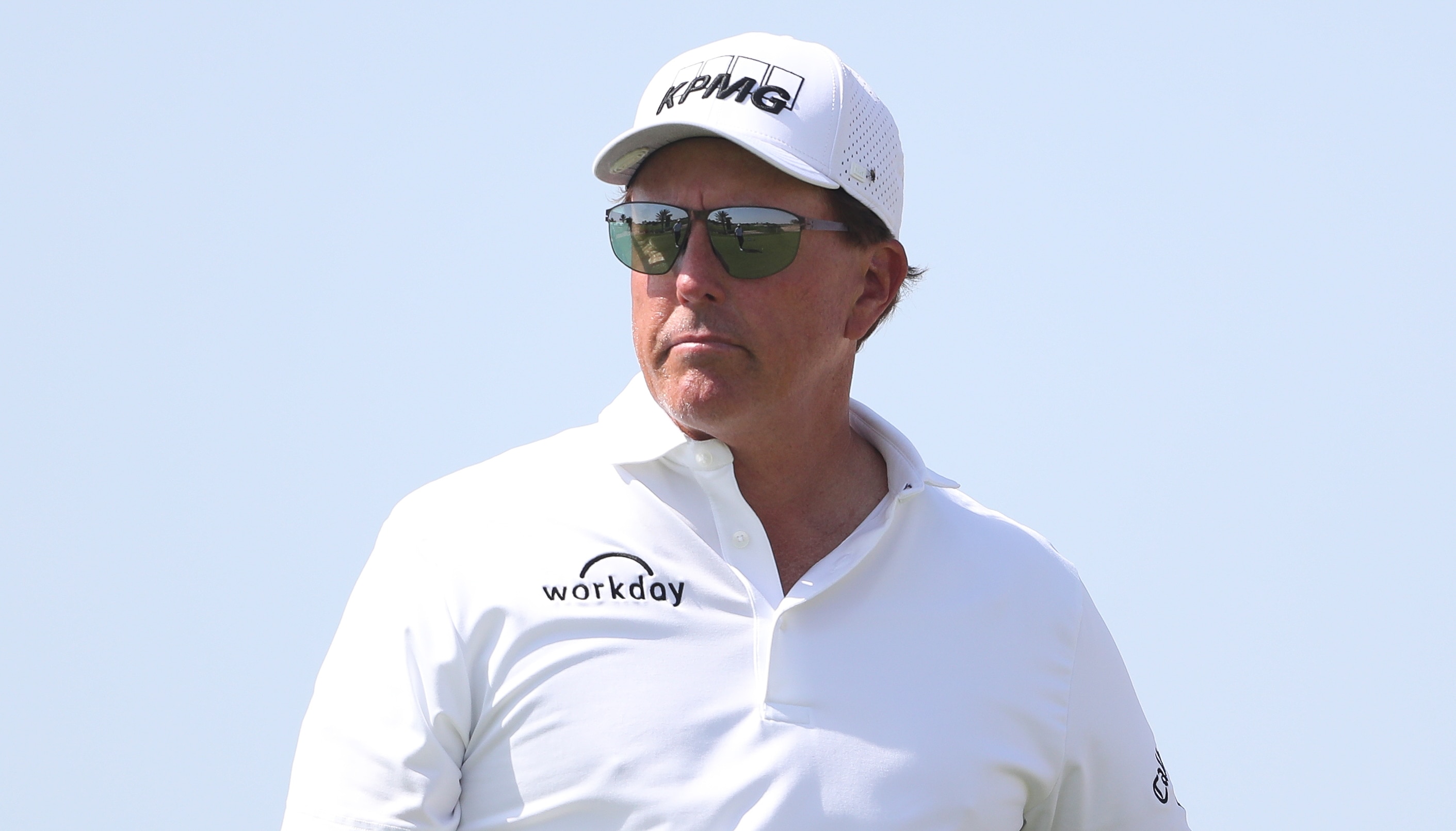 Phil Mickelson deeply sorry for comments about Saudis and breakaway golf league picture