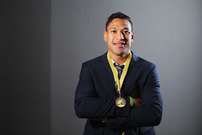 Israel Folau poses with the John Eales Medal
