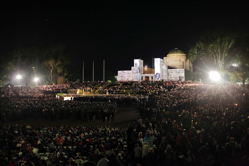 Thousands at dawn service in Canberra.