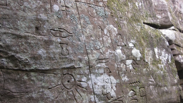 Egyptologist dismisses new claims about controversial 'Gosford glyphs'.