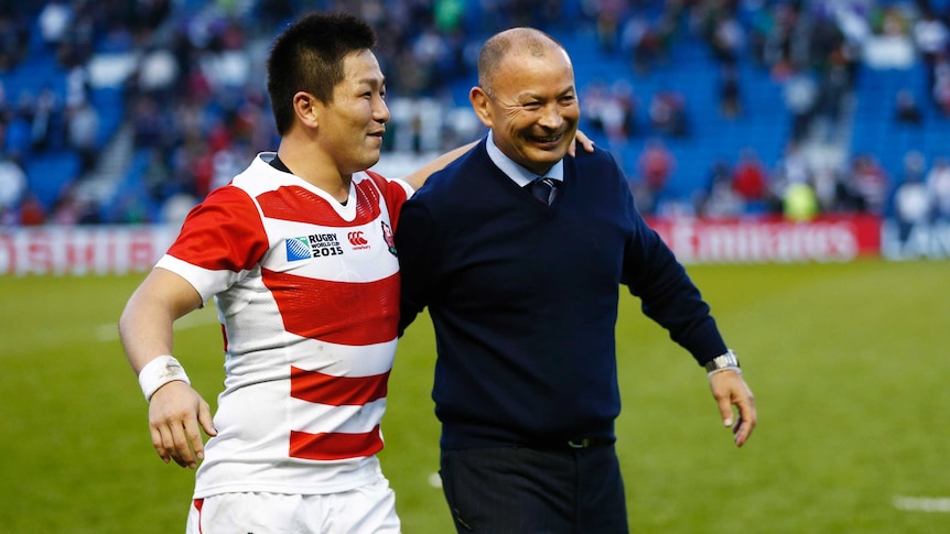 Eddie Jones passera un entretien pour un poste d’entraîneur de rugby au Japon après avoir refusé toute approche lors de la campagne de Coupe du monde des Wallabies