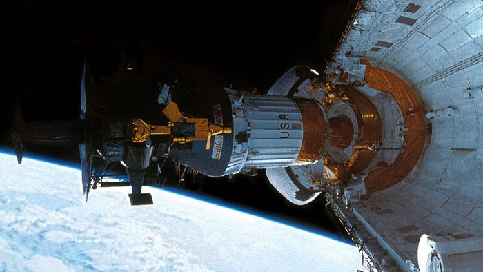 Space shuttle Atlantis releases the Galileo spacecraft during its October 1989 mission