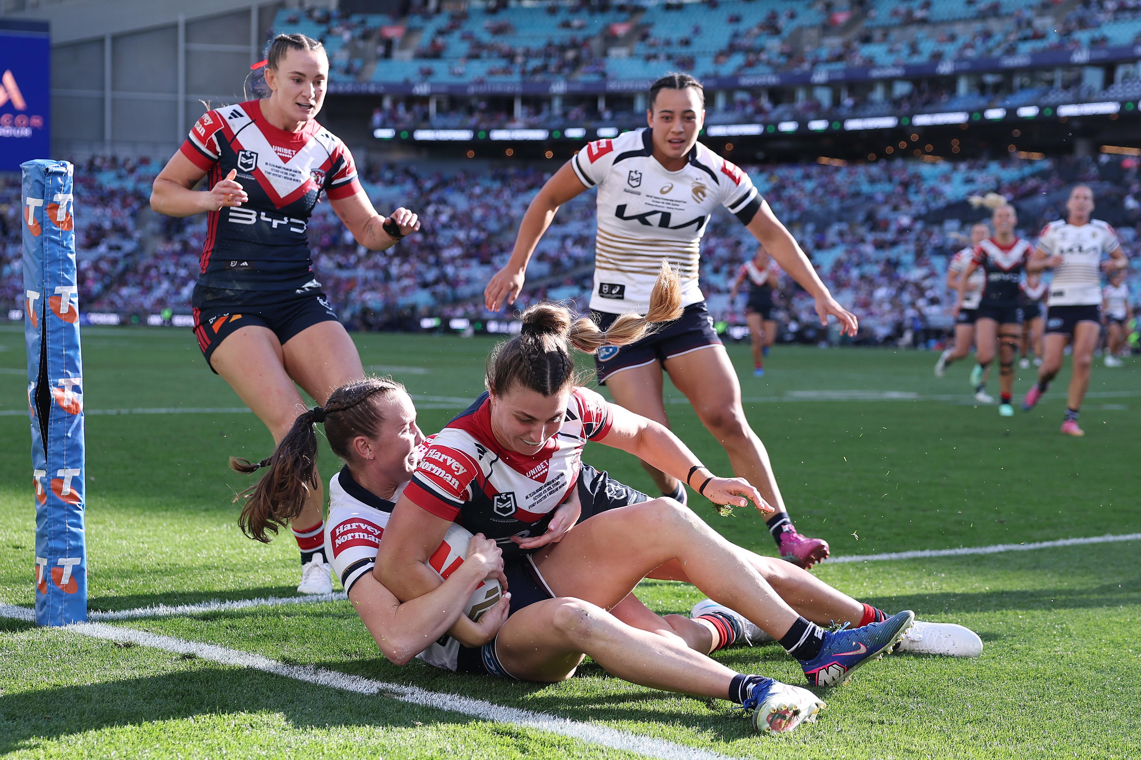 NRLW quick hits: Roosters complete 101-year first as Aiken stars