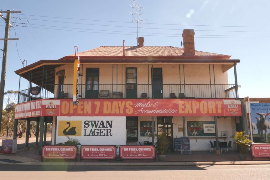 Perenjori Hotel