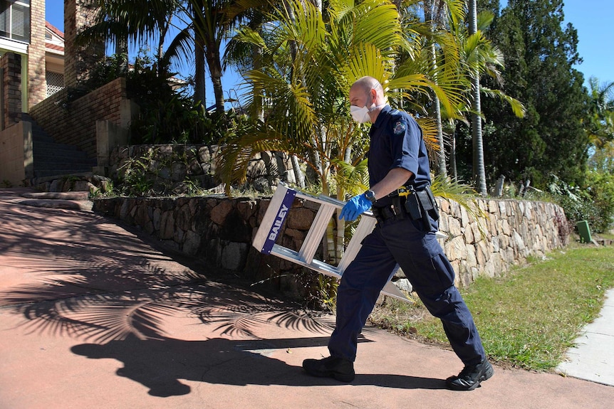 Raid in Mount Gravatt