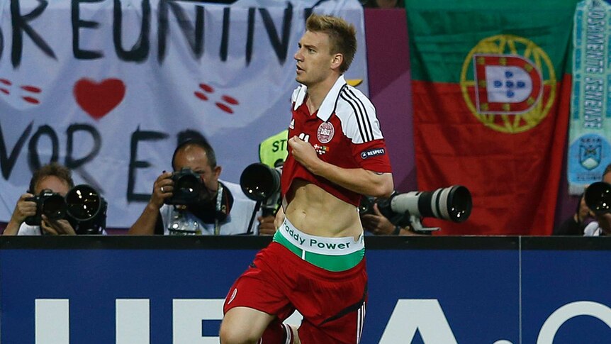 Nicklas Bendtner reveals underpants in goal celebration