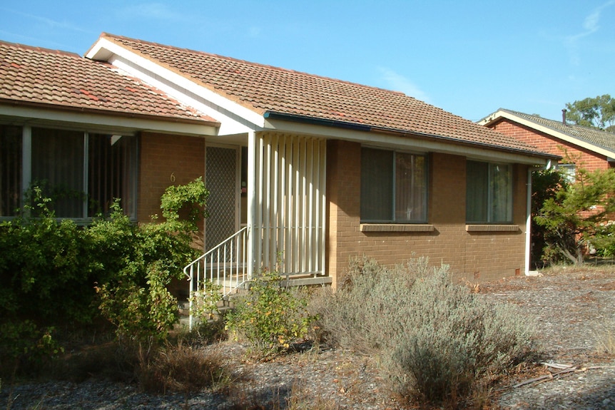 Original ex-govie house in Hughes, ACT prior to renovation.