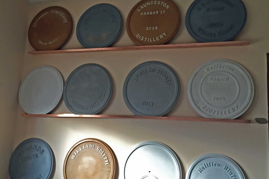 Liquor maker labelled lids
