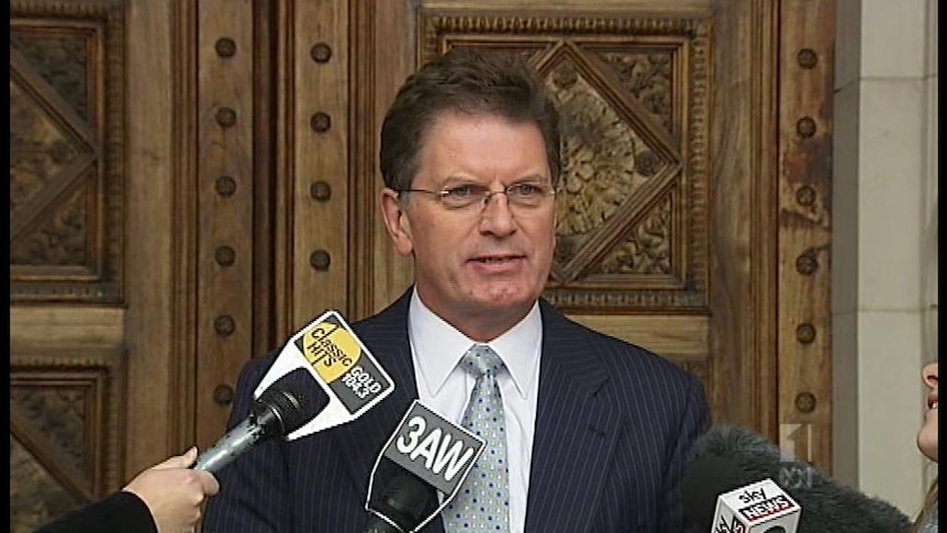 baillieu-orders-melbourne-water-refund-abc-news