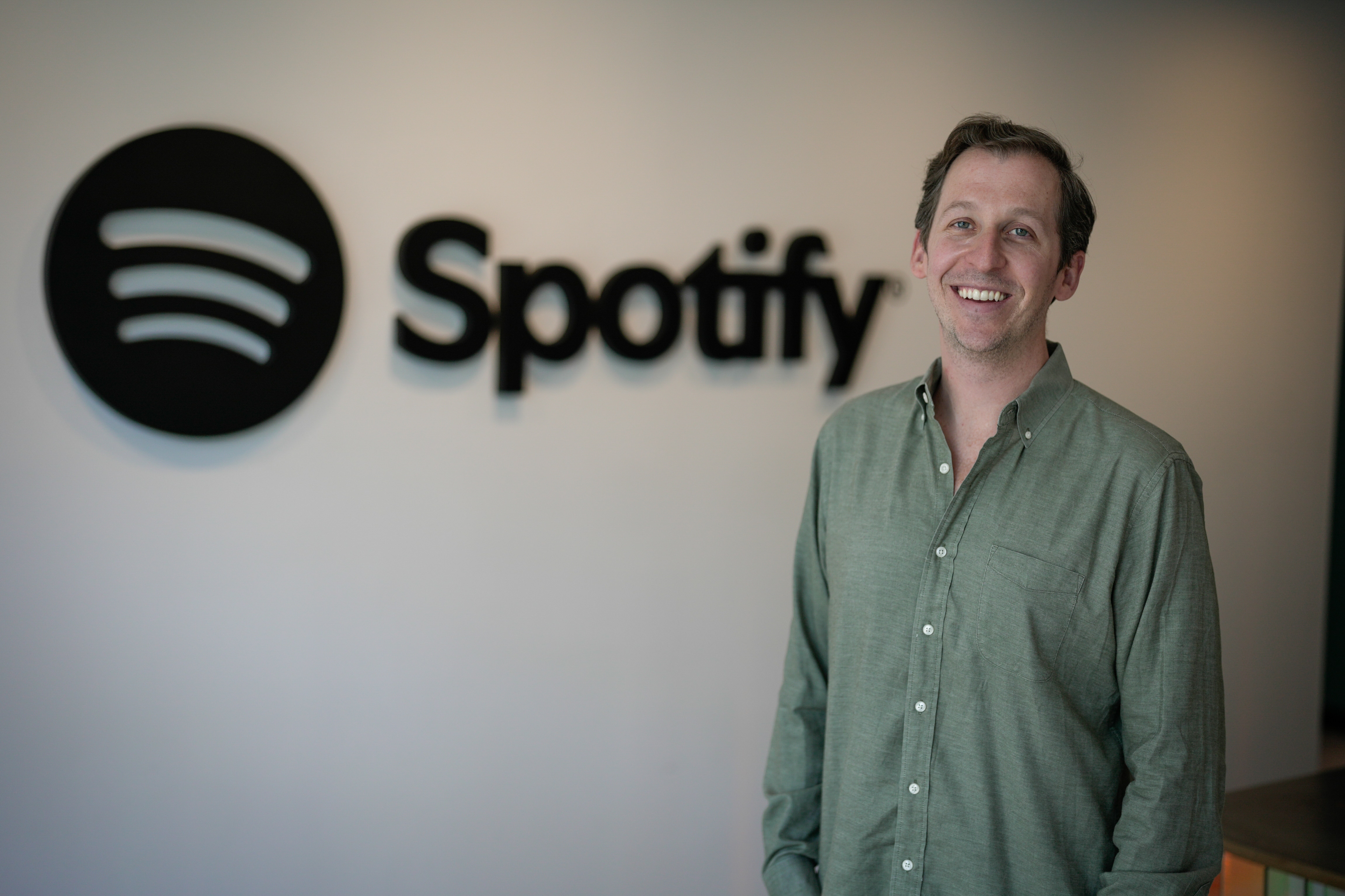 Spotify is making AI music easier to detect