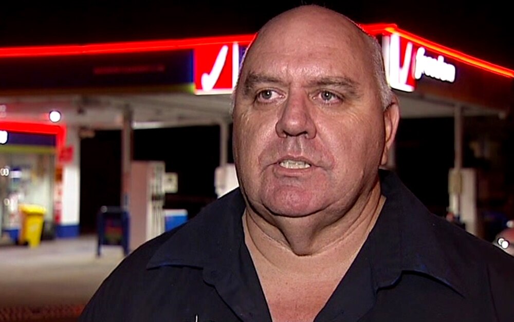 Video shows gunman taking Gold Coast petrol station attendant hostage