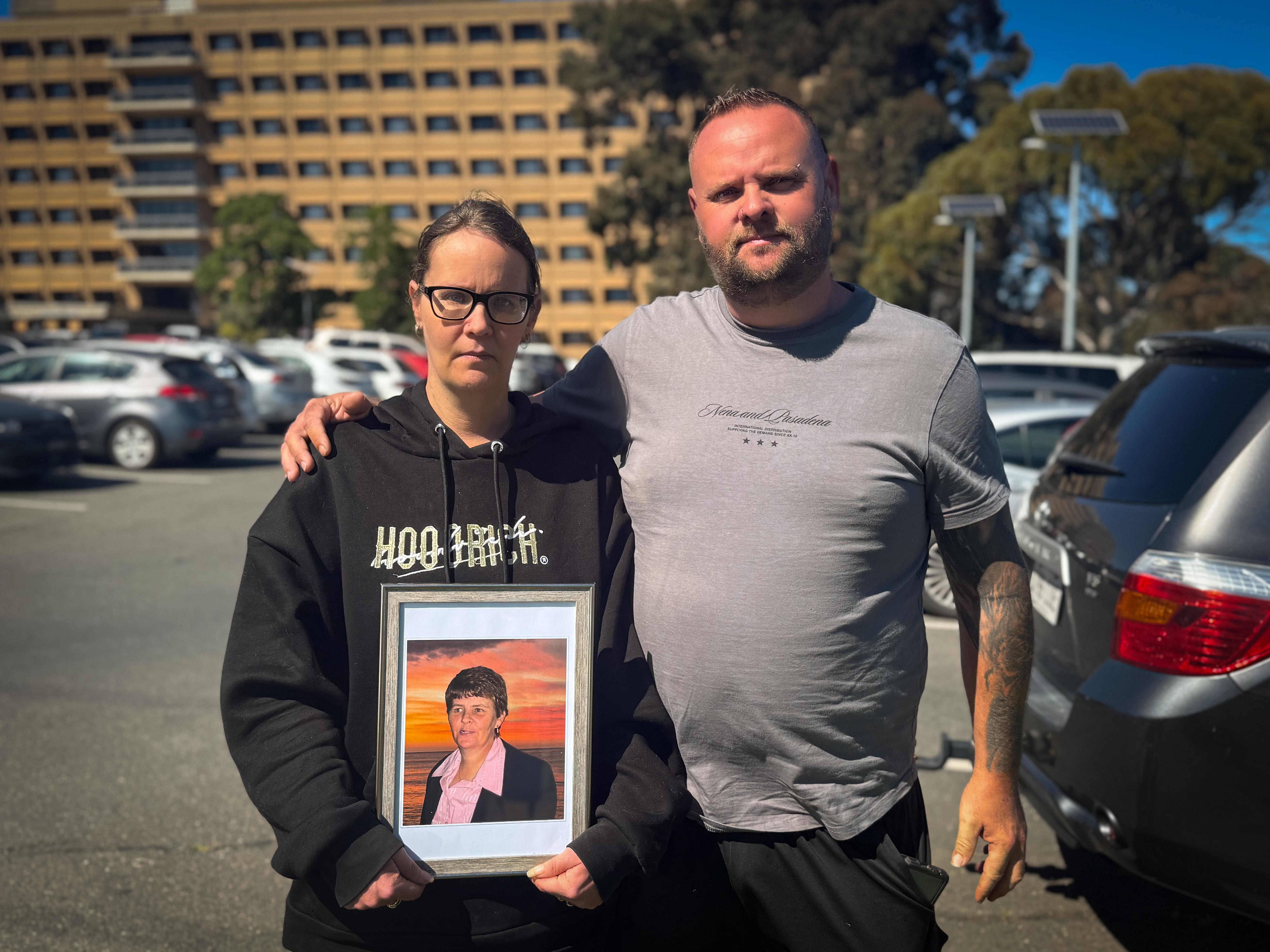 Family welcomes review into death of Adelaide woman left in hospital corridor