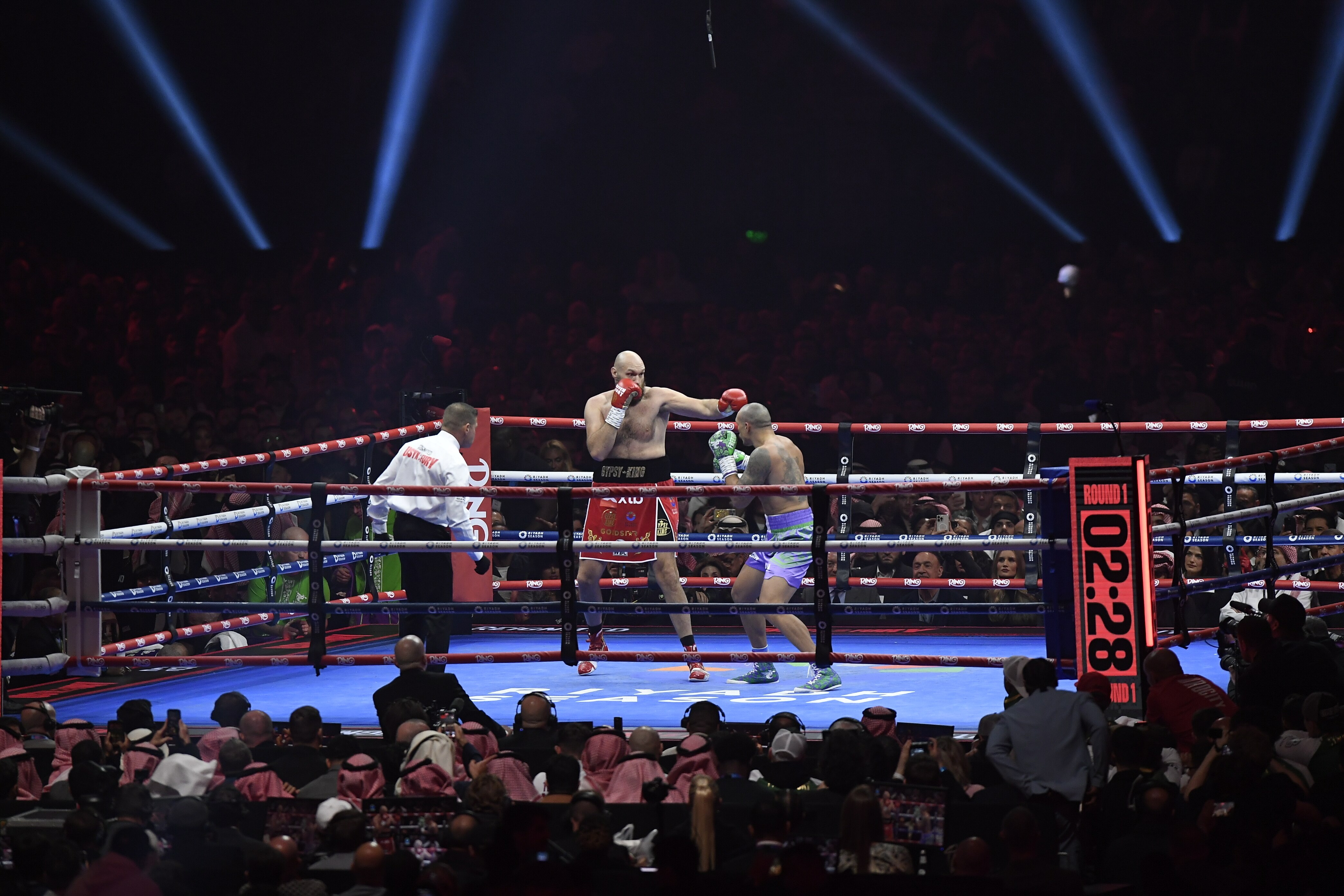 Vue générale du ring dans la boîte de Tyson Fury et Oleksandr Usyk
