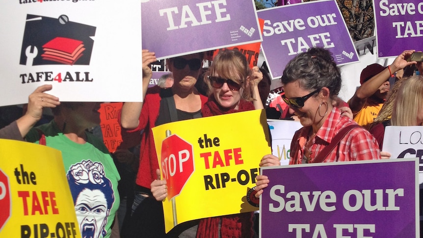 TAFE cuts discriminate against women: report