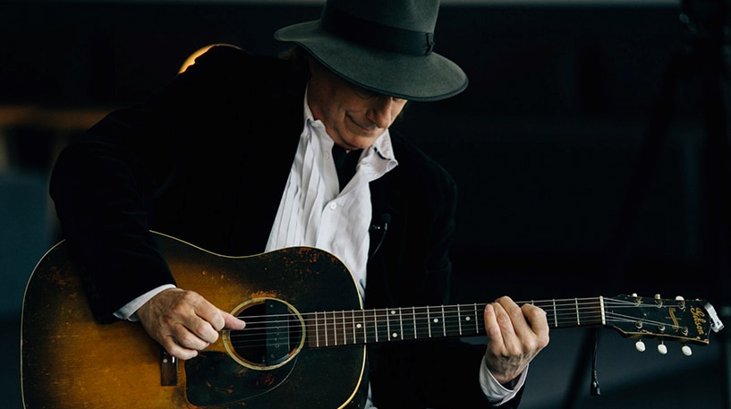 Guitarist Gary Lucas