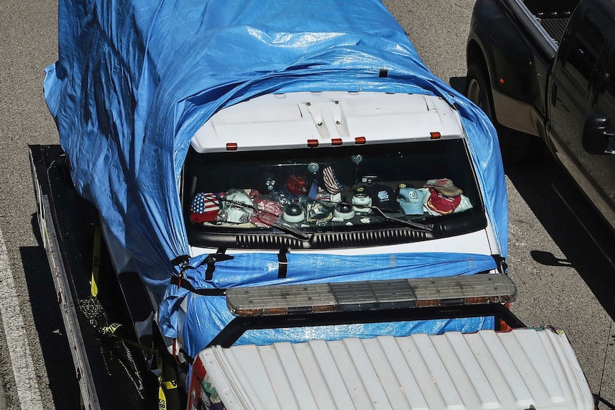 American paraphernalia on the dashboard of Cesar Sayoc's van.