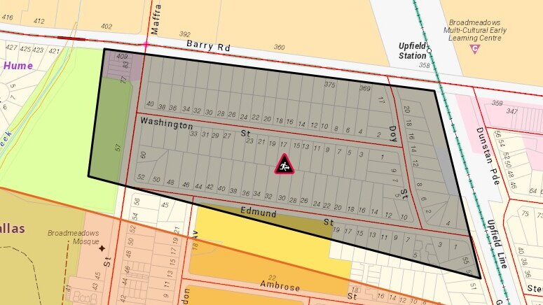 A maps of the streets in Dallas called on to prepare to evacuate after a recycling factory fire in Coolaroo.