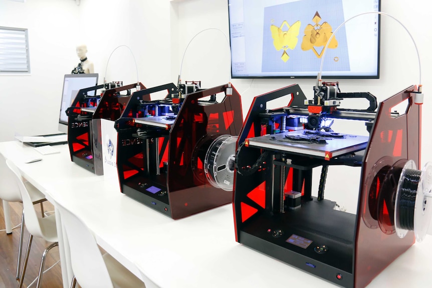 3-D printers offer autonomy over manufacturing