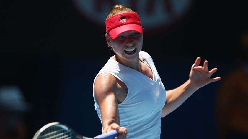 Premature exit ... Vera Zvonareva has been troubled by her right shoulder. (file photo)