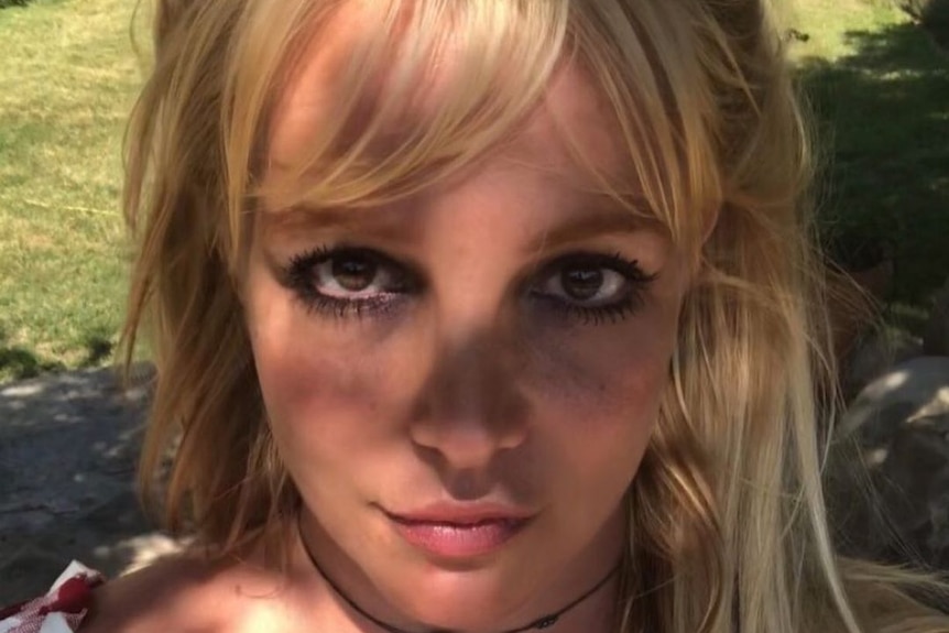 Britney Spears selfie