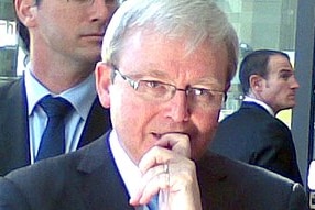 Prime Minister Kevin Rudd deep in thought. (ABC News)