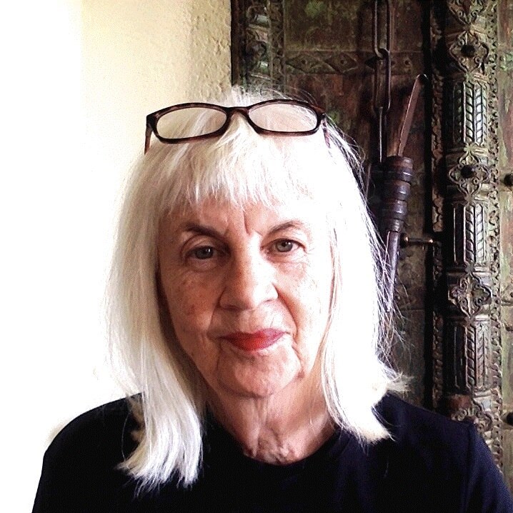 Headshot of Australian author Amanda Lohrey